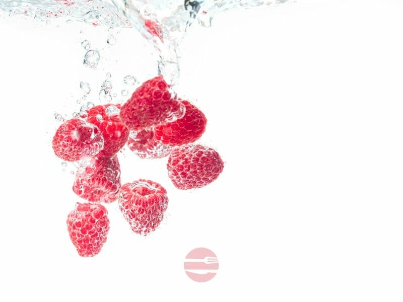 Cleaning Raspberries in water