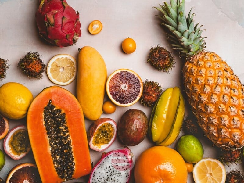 variety of papaya cut fruit