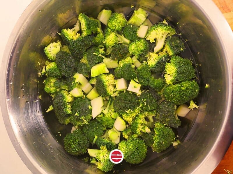 Wash your broccoli with just water